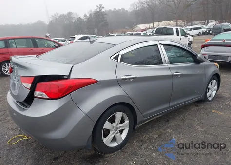 2013 Hyundai Elantra Gls z USA, uszkodzony, nr VIN KMHDH4AE9DU929934